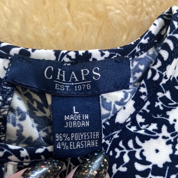 Chaps sleeveless top size L - Picture 3 of 7